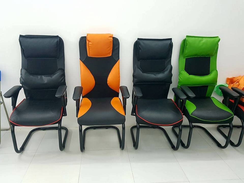 Bọc đệm ghế giúp những chiếc ghế này ngầu hơn.